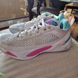 Nike Jordan Luka 1 Basketball Shoe